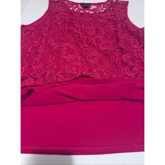 Adrianna Papell Lacey Crochet Overlay Tank Blouse Moroccan Ruby Red Sz L - Picture 4 of 8